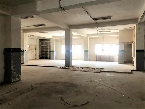 Prime Location Warehouse in Mansourieh, Metn