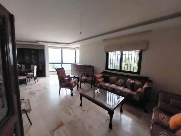 Apartment in Qornet El Hamra, Metn