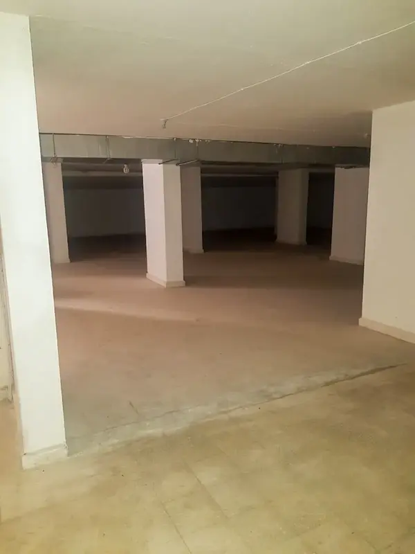 Warehouse for Sale or for Rent in Bauchrieh, Metn