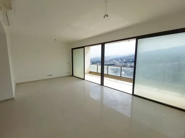 Apartment in Mar Roukoz, Metn with View