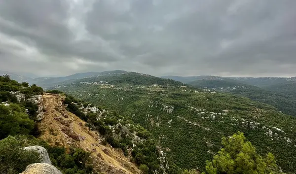 Land in Oyoun Broumana, Metn
