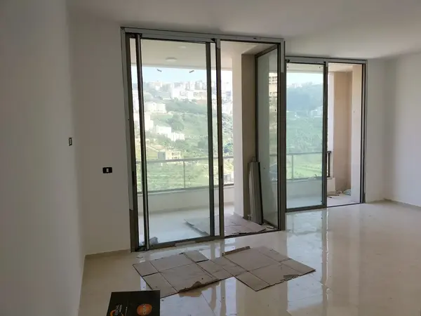 Payment Facilities- Apartment in Hazmieh, Baabda with View