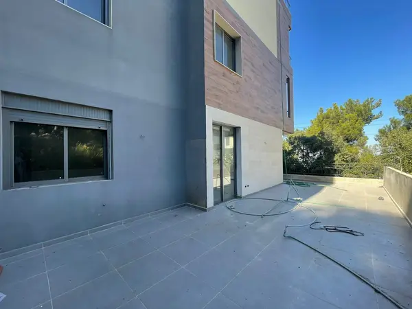 Brand New Apartment in Ain Alak, Metn with Terrace