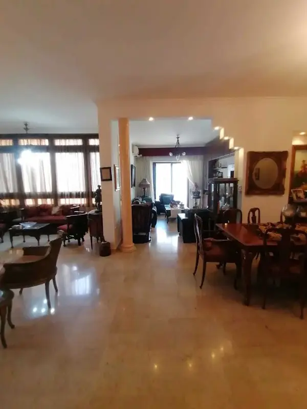 Prime Location Apartment in Mazraa, Beirut