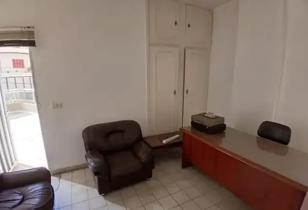 PAYMENT FACILITIES-Prime Location Office in Bauchrieh, Metn