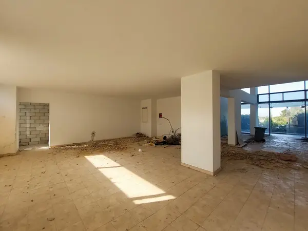 Prime Location Showroom in Dbayeh, Metn