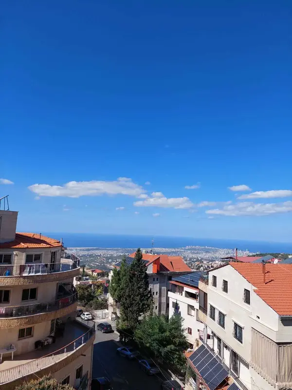 Prime Location Building in Aley Town, Aley, Mount Lebanon