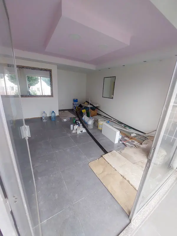 Renovated Shop/Office in Dik El Mehdi, Metn