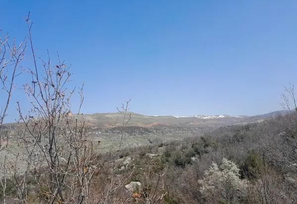 Land in Tarchich, Baabda Overlooking the Mountains