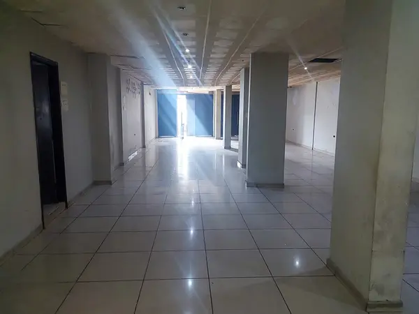 Prime Location Shop/Showroom in Mazraat Yachouh, Metn