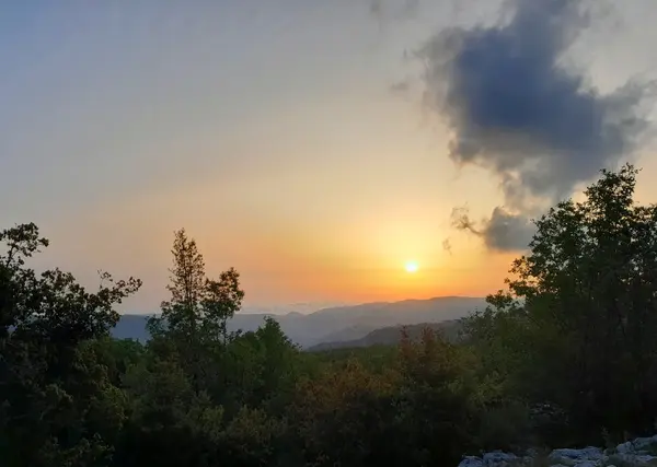Land with OAK TREES in Tarchich, Baabda with View
