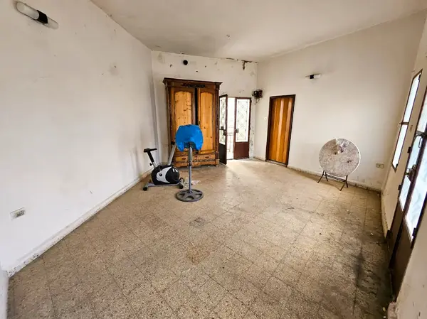 Detached Old House with Two Stores in Mrouj, Metn