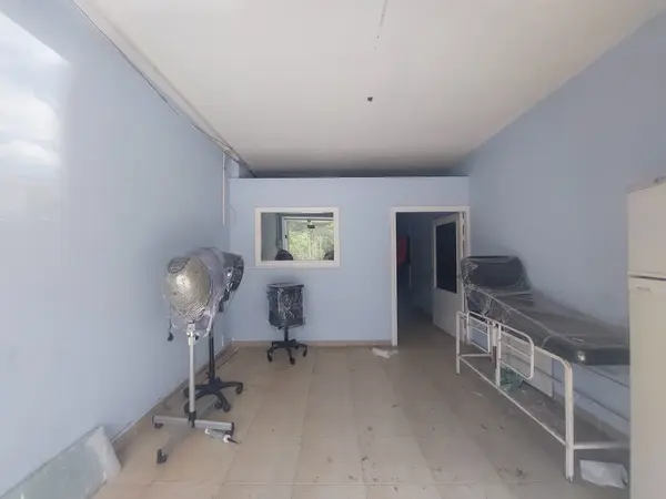 Prime Location Shop/Office in Mtayleb, Metn