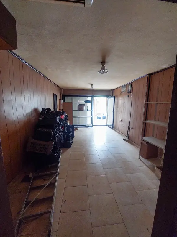 Good Location SALE/RENT Shop in Zalka, Metn