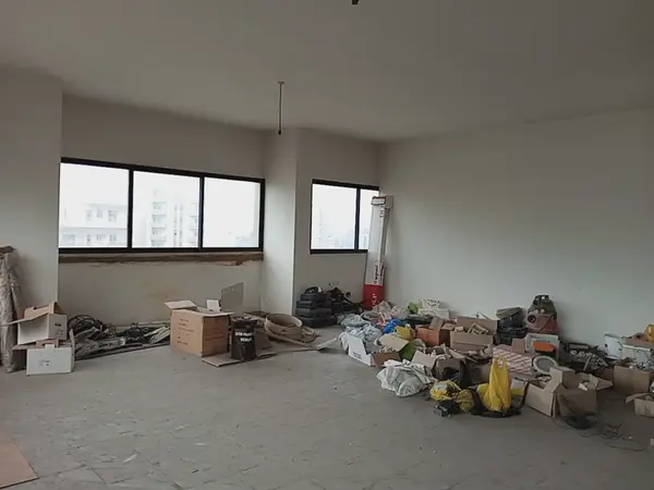 Prime Location Office in Jdeideh, Metn