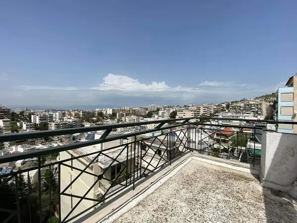 Apartment in Kareas, Athens, Greece