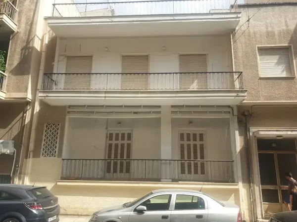 2 Storey Building in Kato Patissia, Athens, Greece