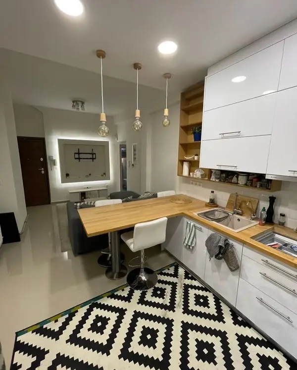 Apartment in Pagrati, Athens, Greece