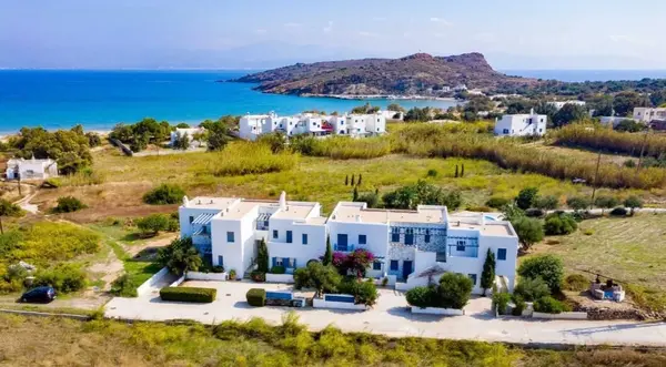 Prime Location Apartment in Molos, Paros, Greece + Sea View