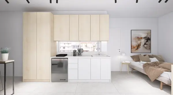 Prime Location Apartment in Piraeus, Greece