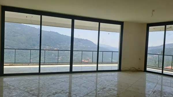 Apartment for Sale in Baabdat
