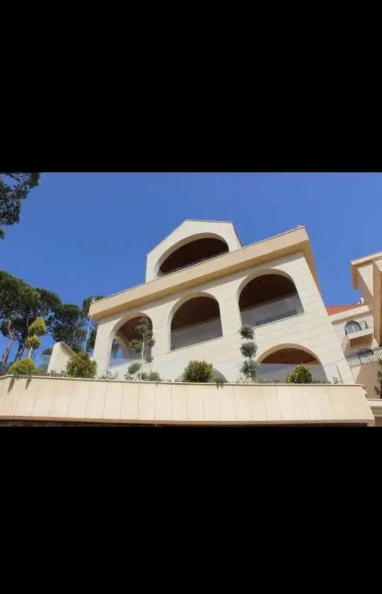 Villa for Sale in Dhour Choueir