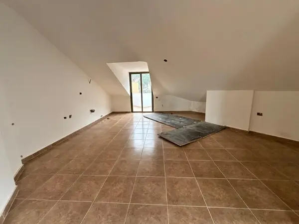 Duplex for Sale in  Mar Chaaya