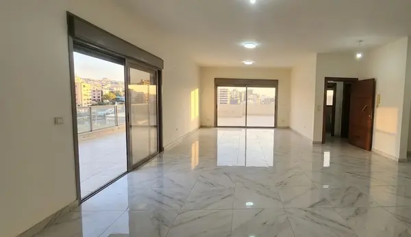 Apartment for Sale in Jdeideh