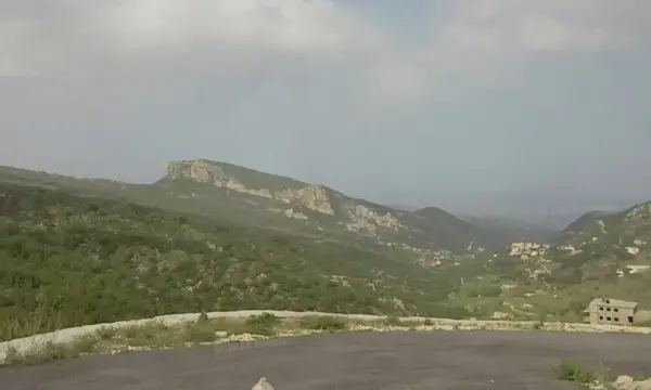 Land for Sale in Beit Monzer