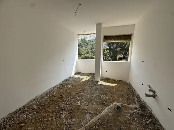 Apartment for Sale in Tilal Ain Saadeh