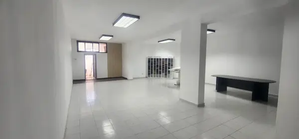 Shop for Sale at Mansourieh