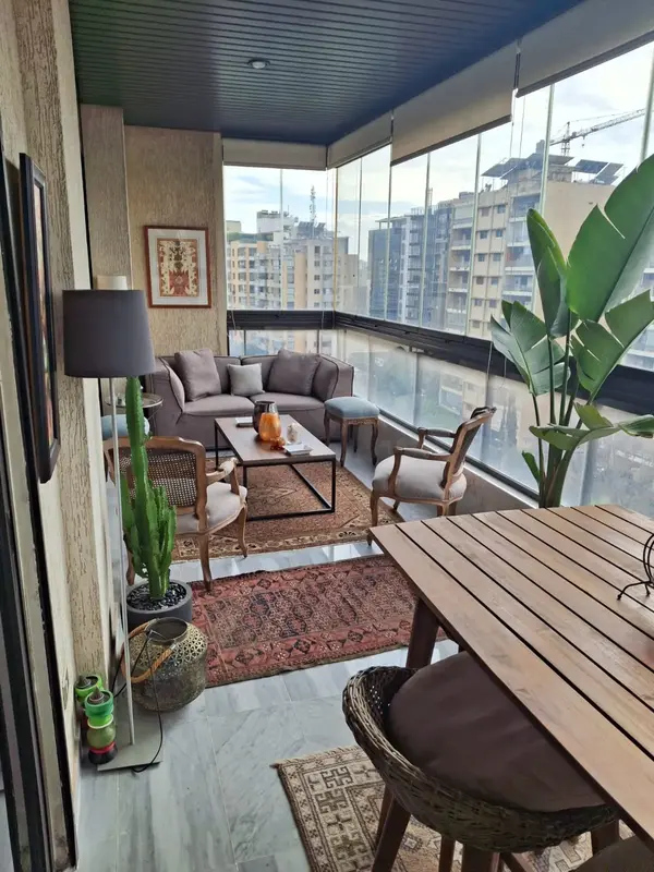 For Sale: Apartment in Horsh Tabet