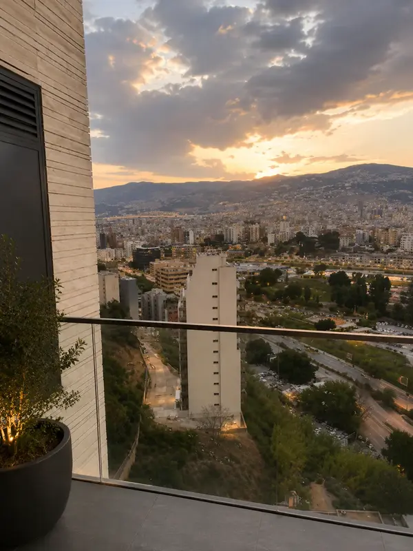 For Sale: Apartment in Achrafieh