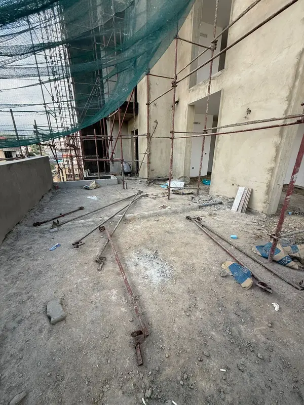 For Sale: Apartment in Dekwaneh