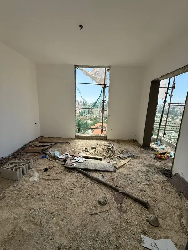 For Sale: Apartment in Dekwaneh