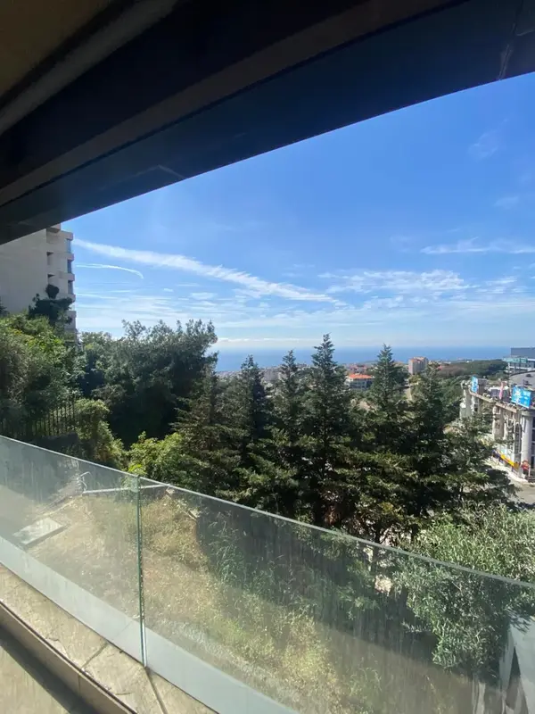 For Sale: Apartment in Mtayleb