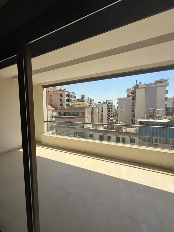 For Sale: Apartment in Jdaideh