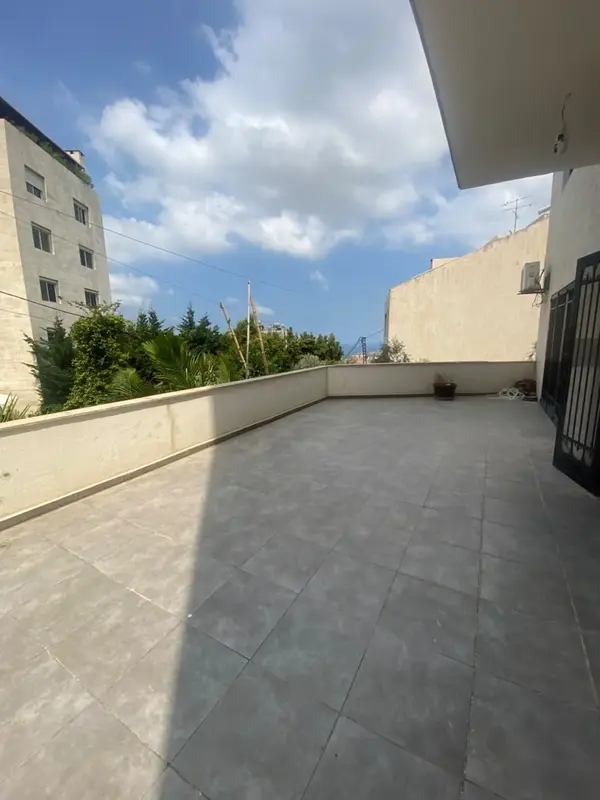 For Sale: Apartment in Mtayleb