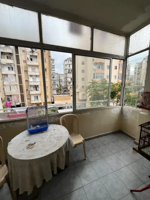 For Sale: Apartment in Dekweneh