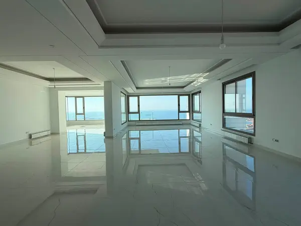 For Sale: Apartment in Achrafieh