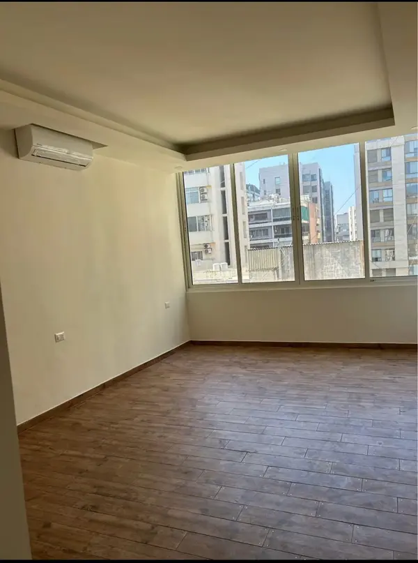 For Sale: Apartment in Tallet El Khayat