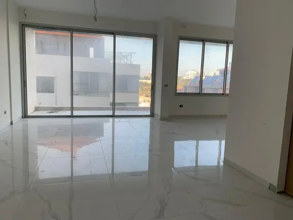 Spacious Apartment With Garden for Sale In Monteverde