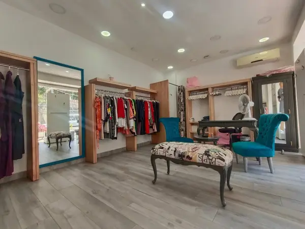 23 SQM Ready to Move-In Shop For Sale in Achrafieh, Sioufi