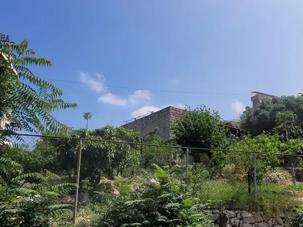 Land With Traditional House For Rent in Jounieh