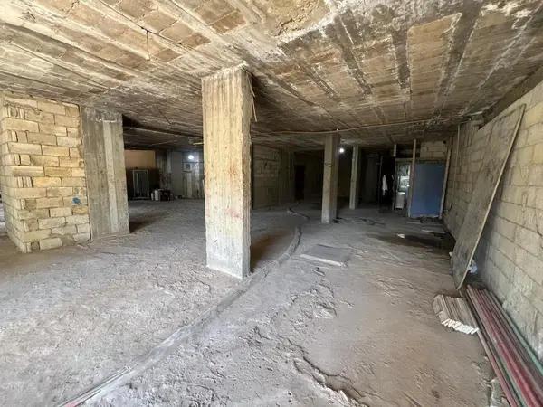 Hot Deal! Warehouse For Sale in Prime Location in Baabdat