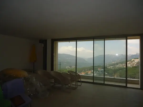 Apartment for Sale in Ouyoun