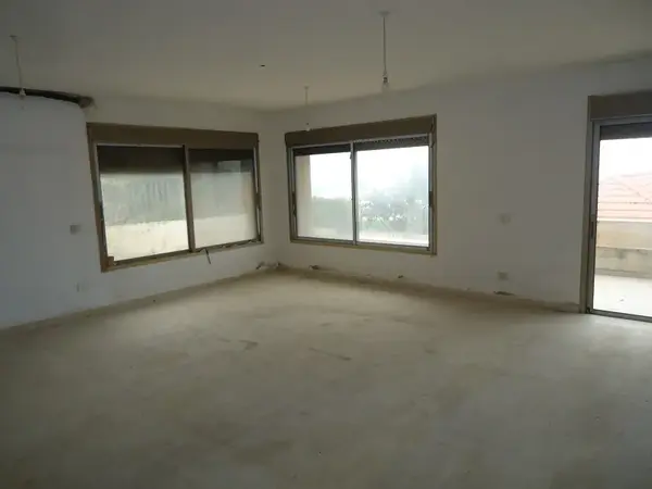 Apartment for Sale in Ain Najm