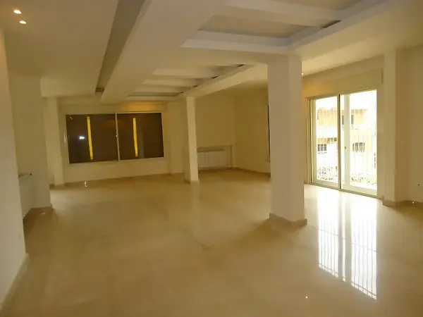 Villa for Sale in Baabdat