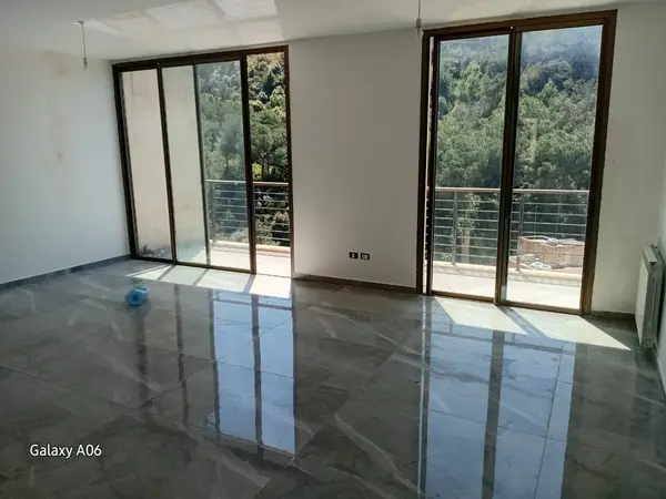 Apartment for Sale in Ain Najm