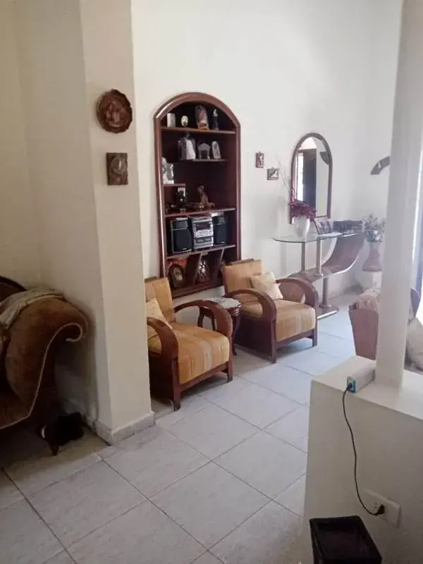 Independent House for Sale in Barbara